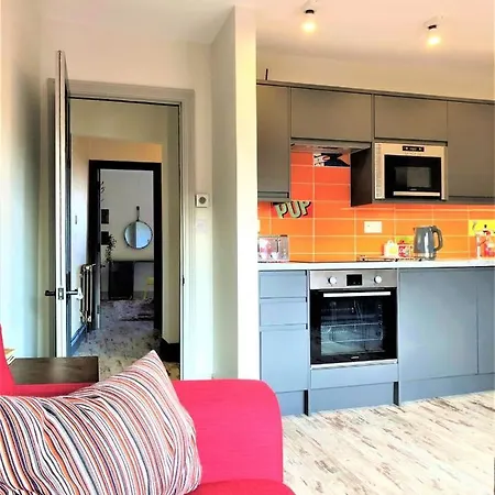 Higgihaus Apartment Whiteladies Fantastic Location Roof Terrace *